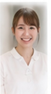 受付 田中 優子